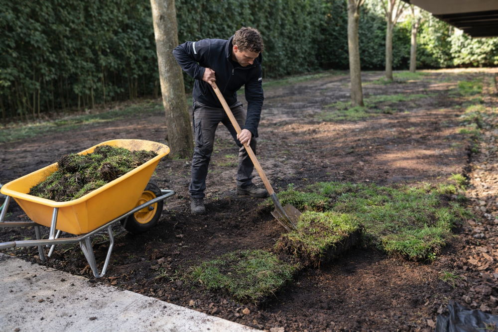 Stap 1 graszoden verwijderen